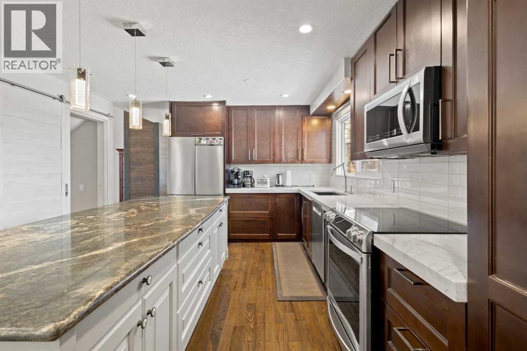 Single Family House for Sale in  Wood Crescent SW Woodlands Calgary 