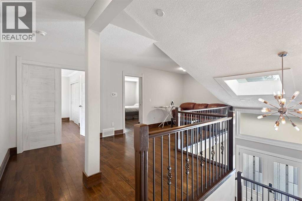 Single Family House for Sale in  Wood Crescent SW Woodlands Calgary 