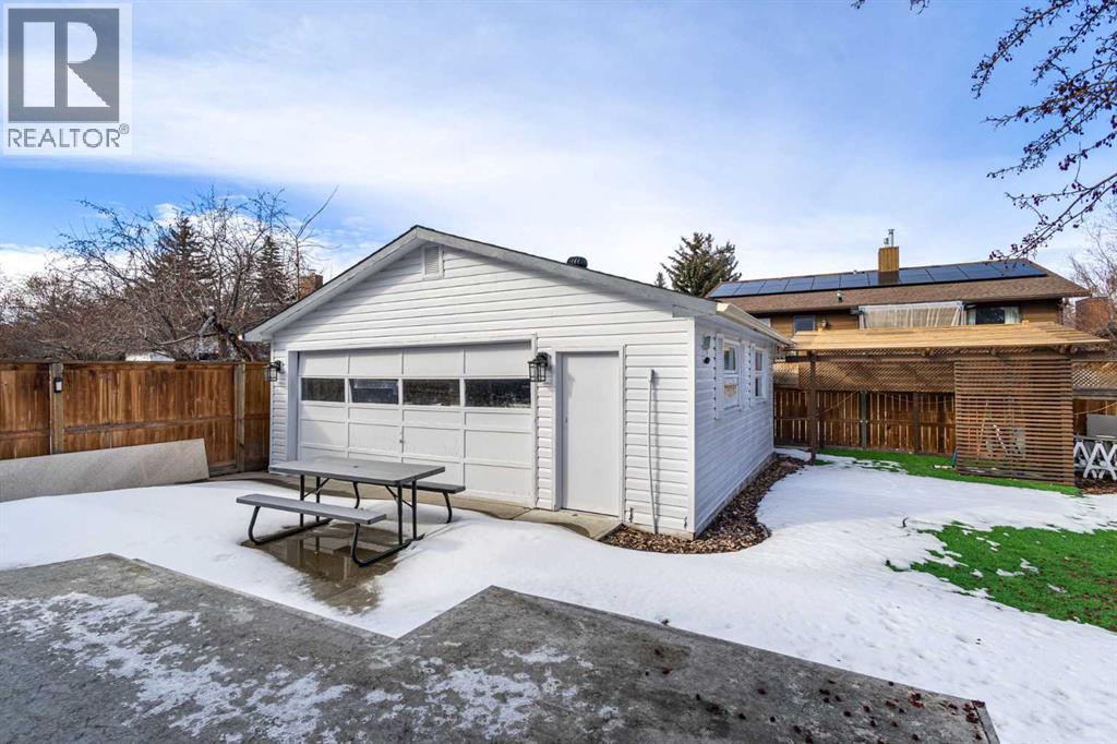 Single Family House Bungalow for Sale in  Woodpark Place SW Woodlands Calgary 