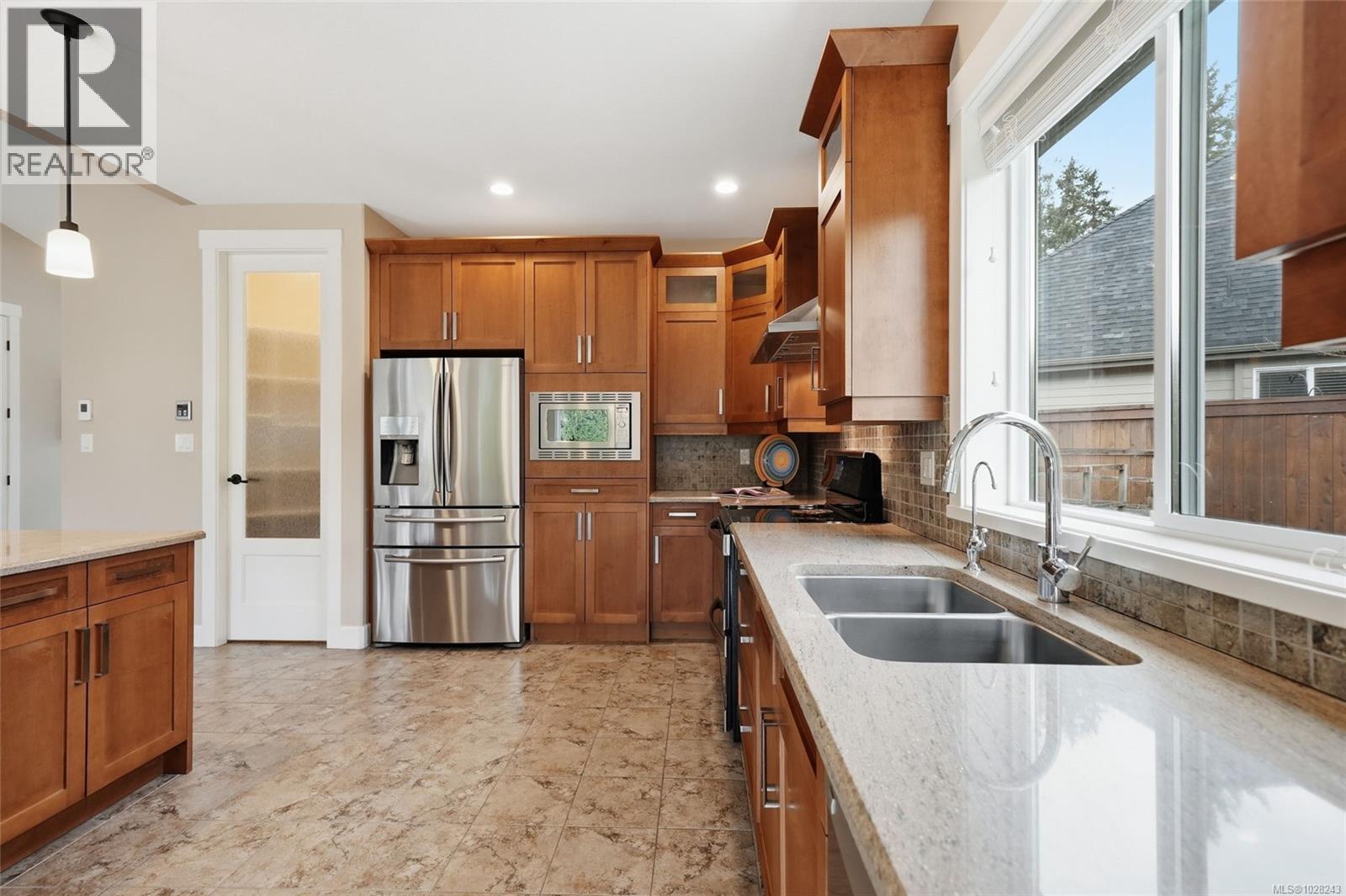 976 WINDRIDGE PL - 24