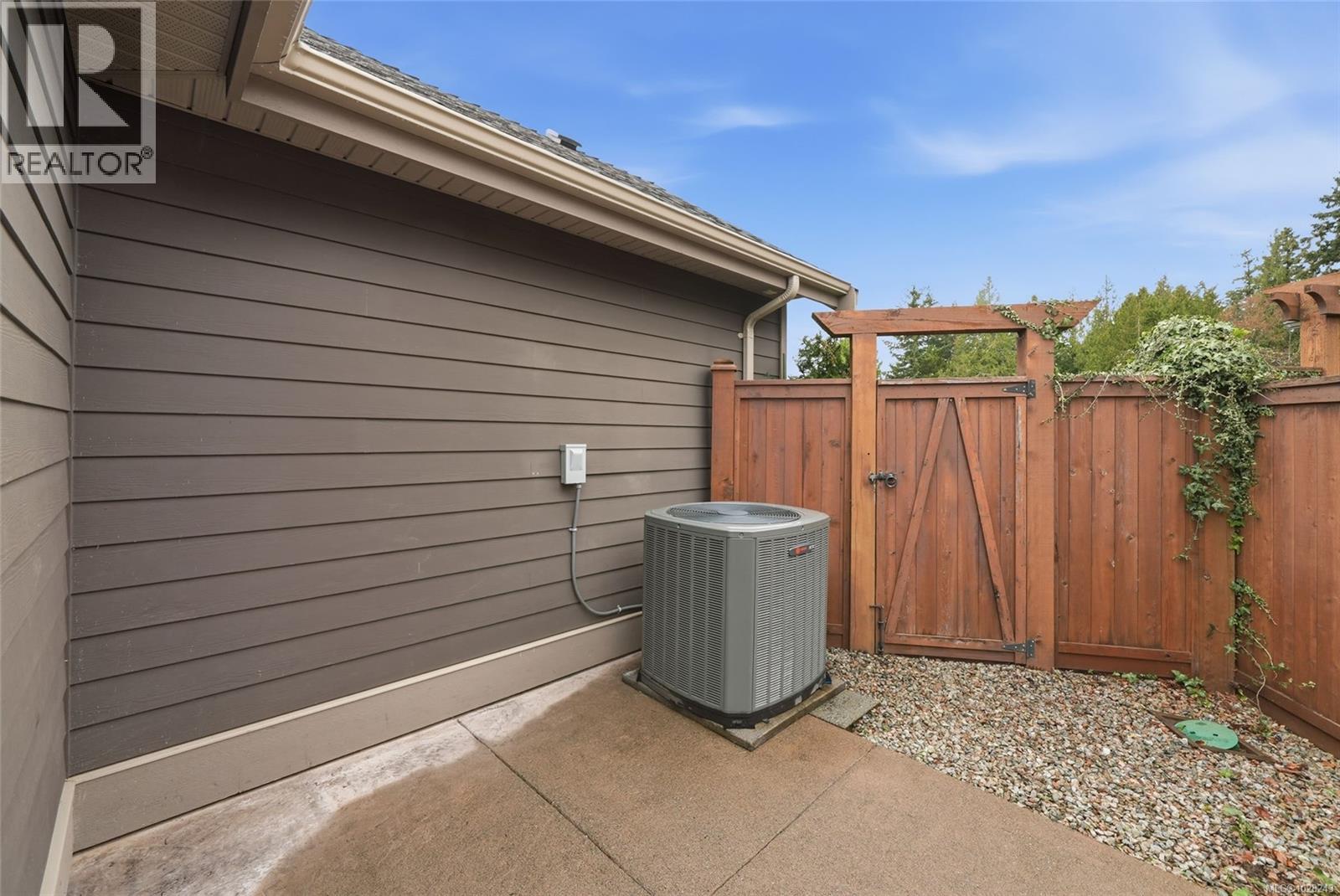 976 WINDRIDGE PL - 48