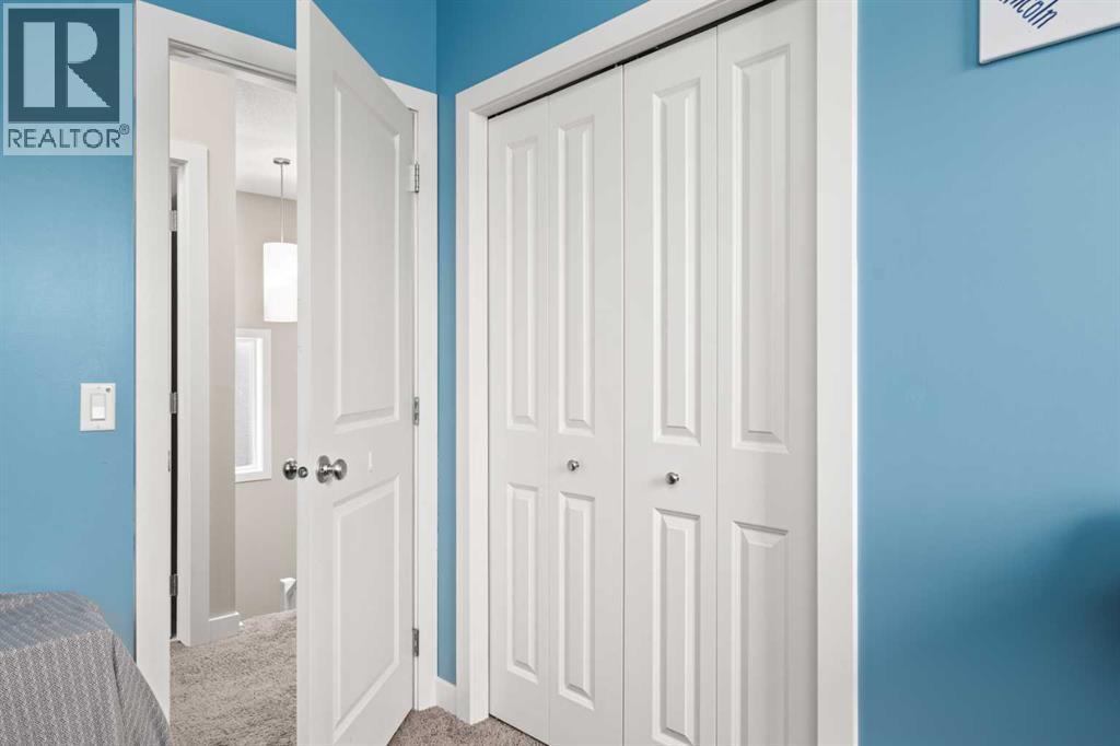 Single Family House for Sale in  Evansview Manor NW Evanston Calgary 