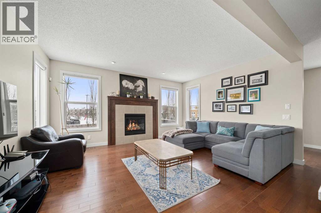 Single Family House for Sale in  Evansview Manor NW Evanston Calgary 