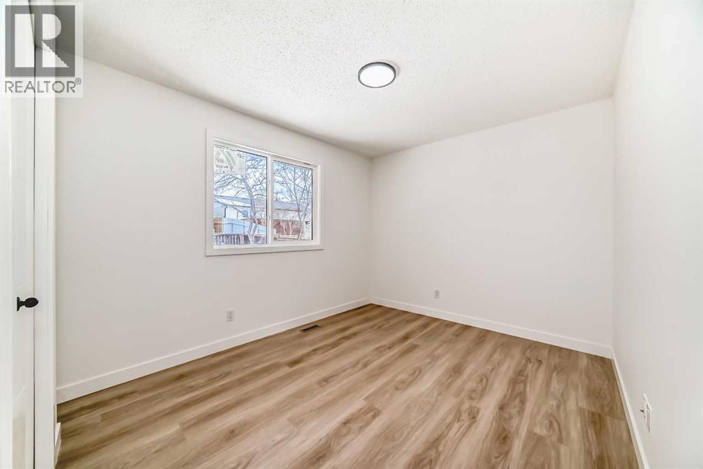 Single Family House Bungalow for Sale in  Whitefield Drive NE Whitehorn Calgary 