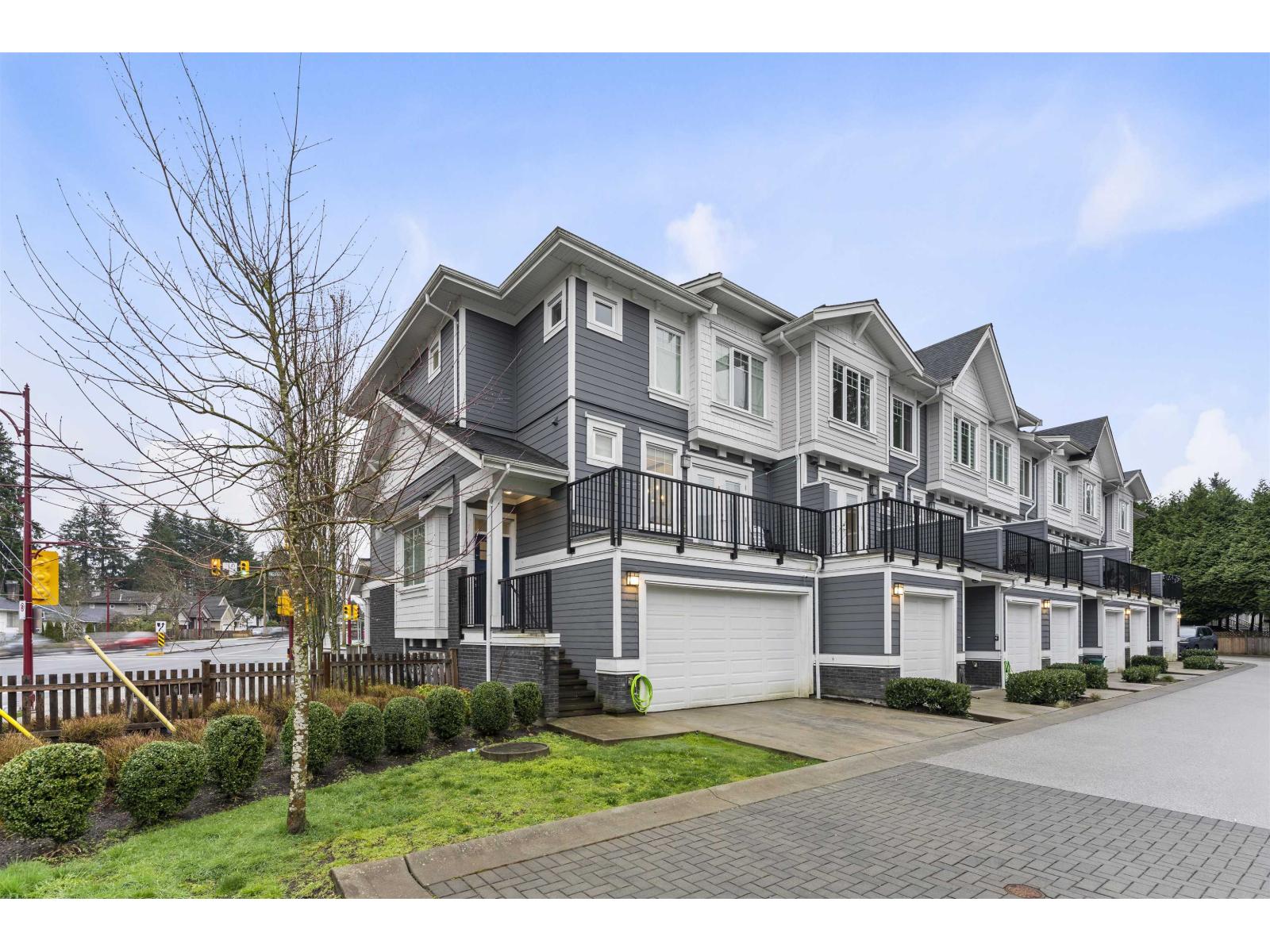 8 7167 116 Street - photo 2