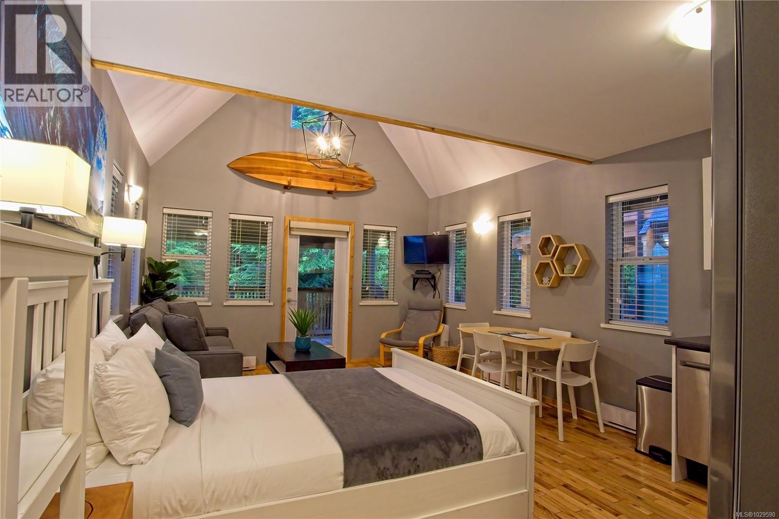 #23 1039 TYEE TERR - Image 2