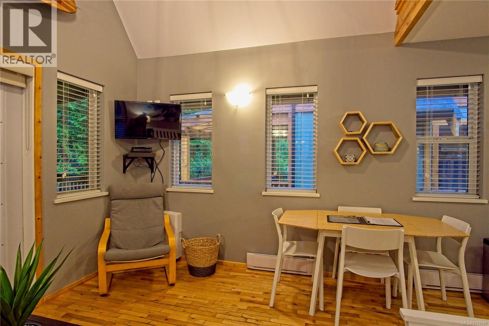 #23 1039 TYEE TERR - 5