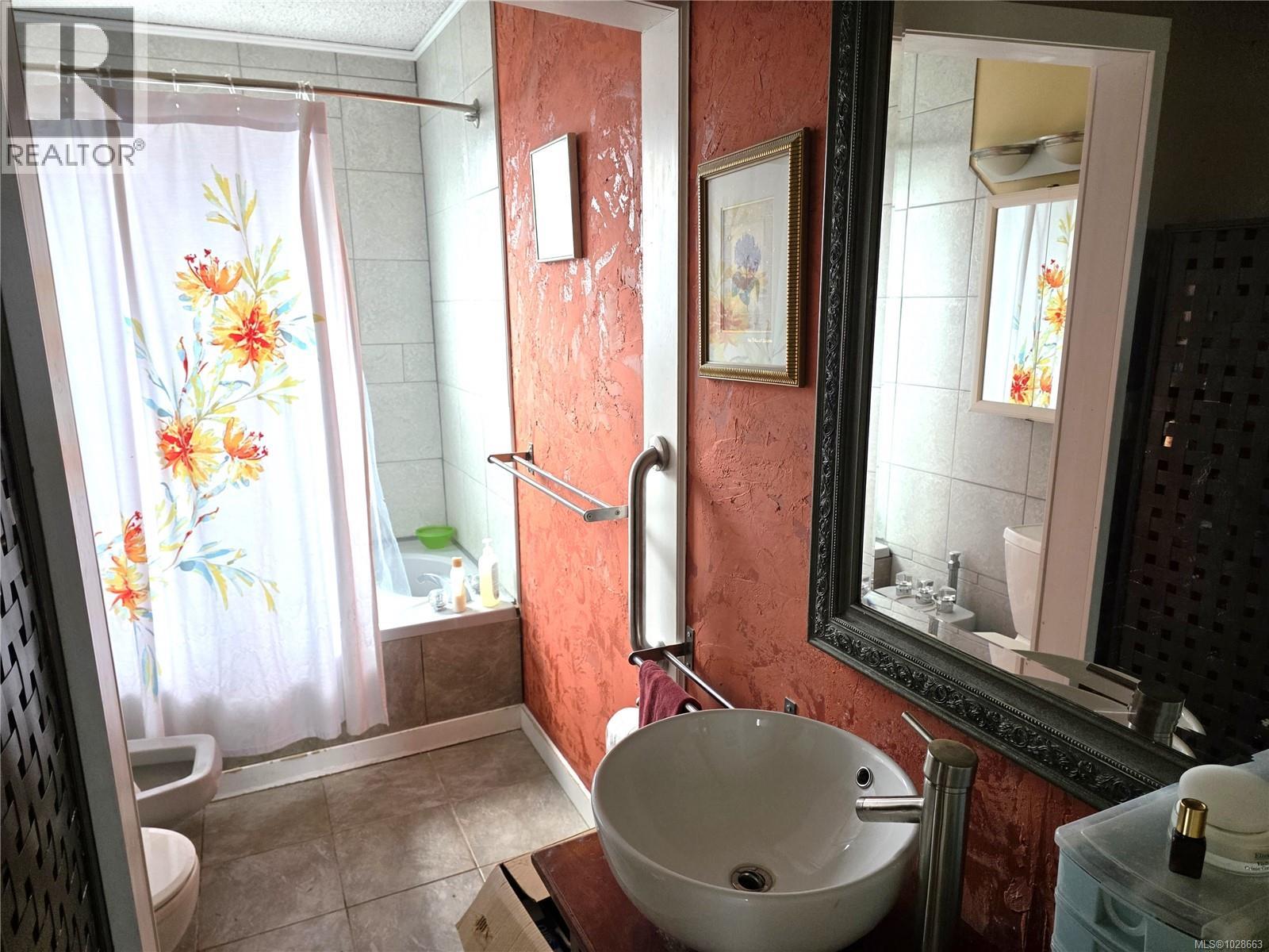 3039 5th Ave - 9