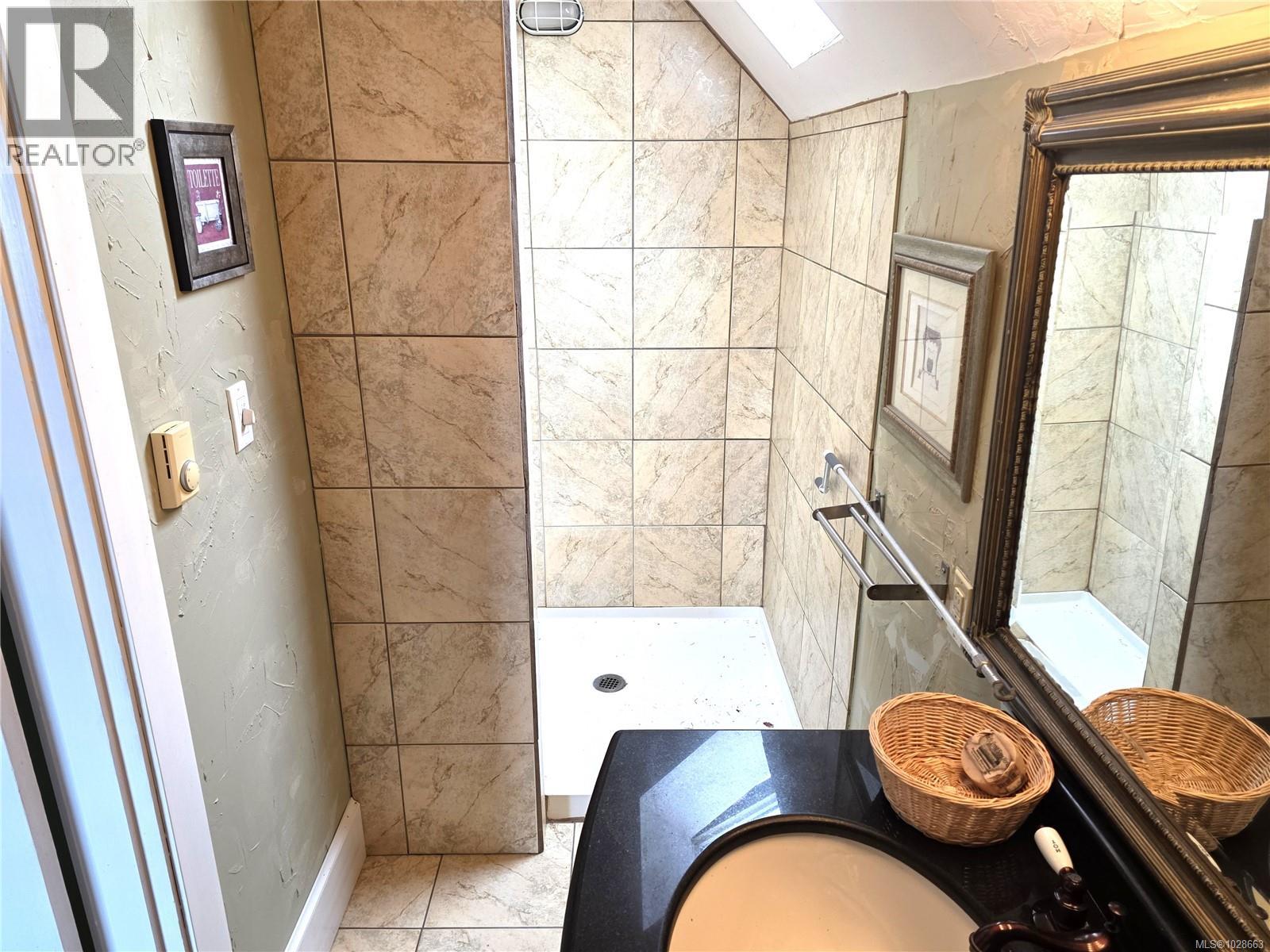 3039 5th Ave - 16