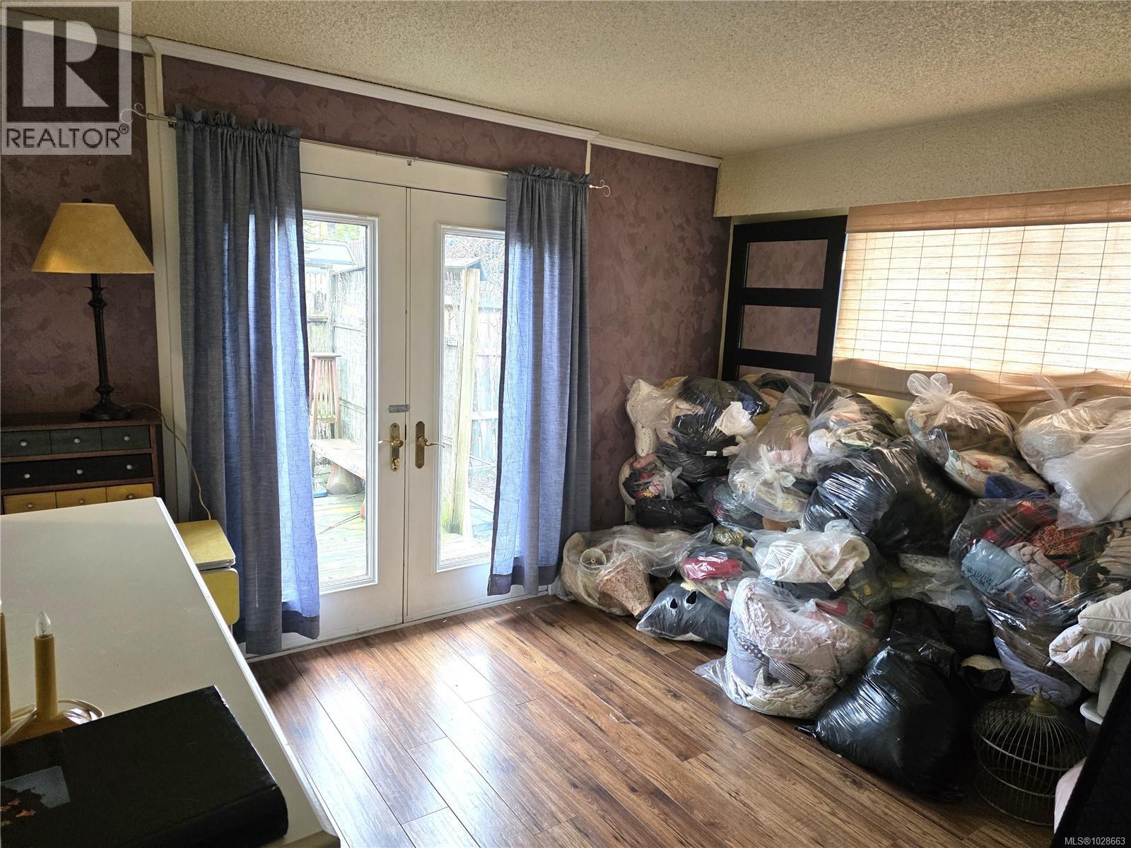 3039 5th Ave - 8