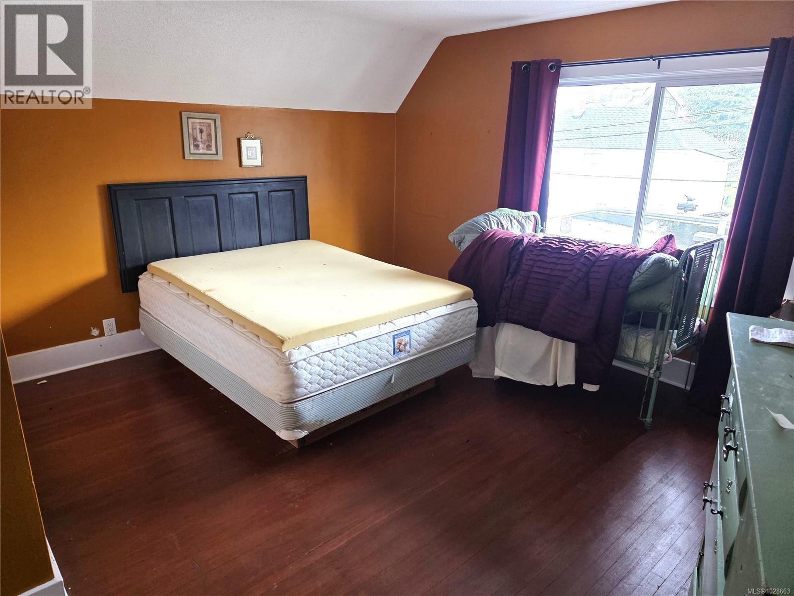 3039 5th Ave - 17