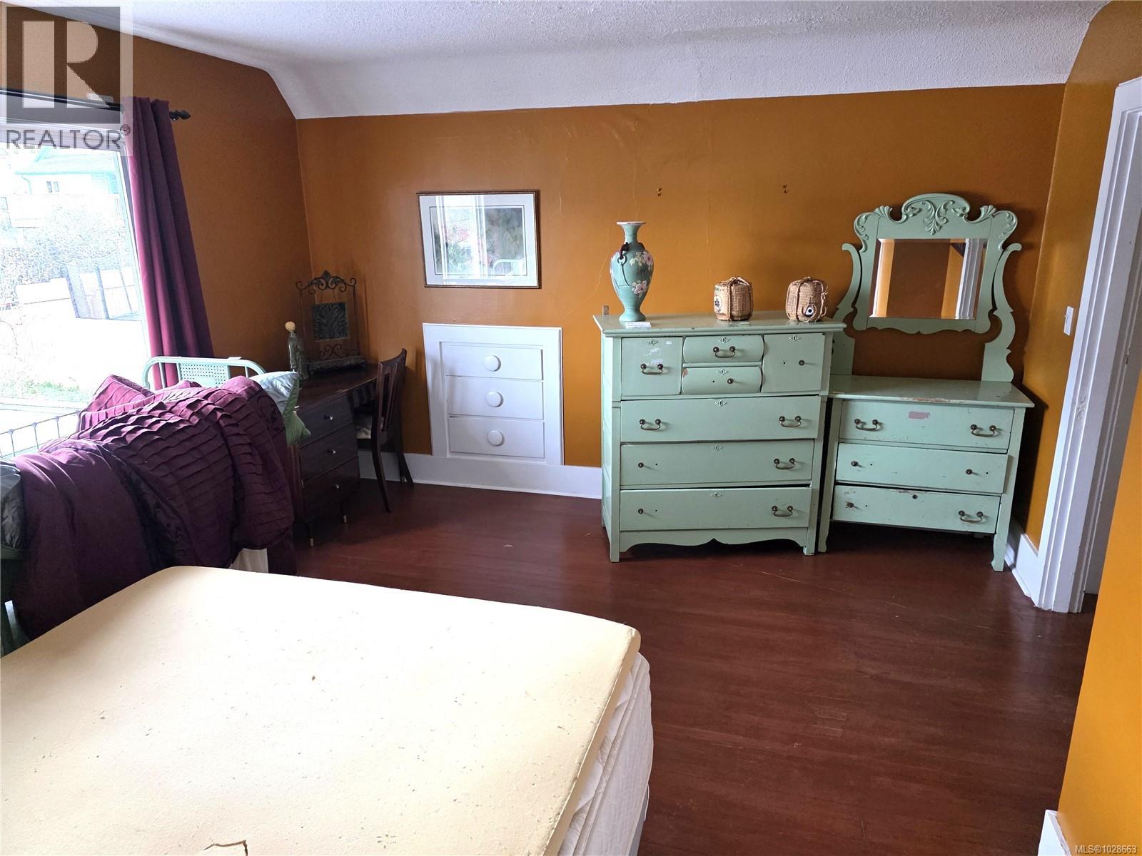 3039 5th Ave - 18