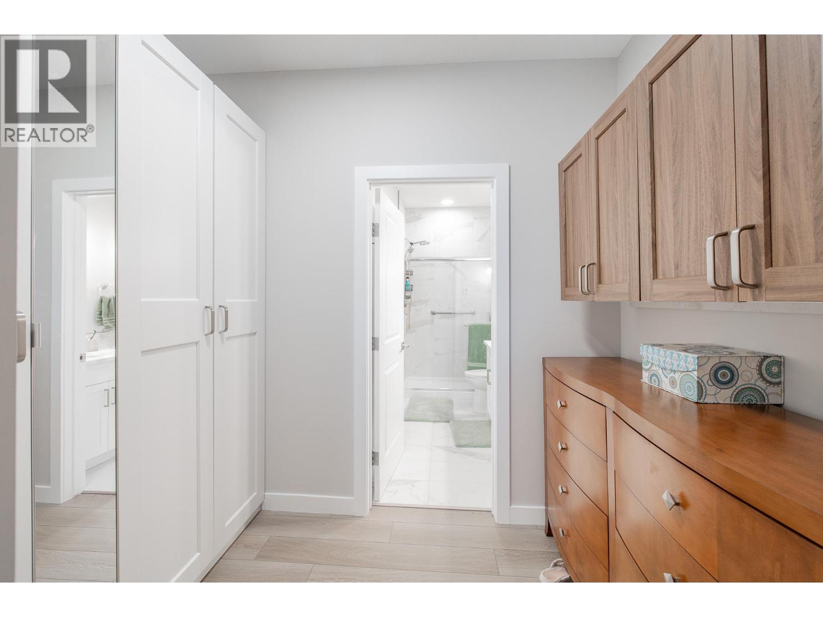 4820 Ridge Road Unit# 2, Radium Hot Springs