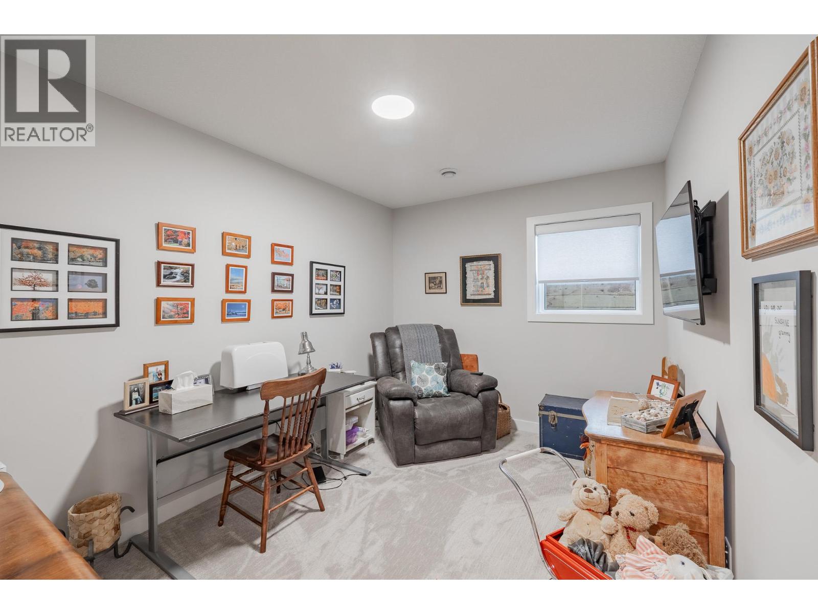 4820 Ridge Road Unit# 2, Radium Hot Springs