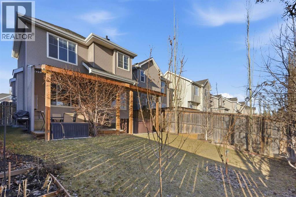 129 Cougartown Circle SW, Calgary, Alberta