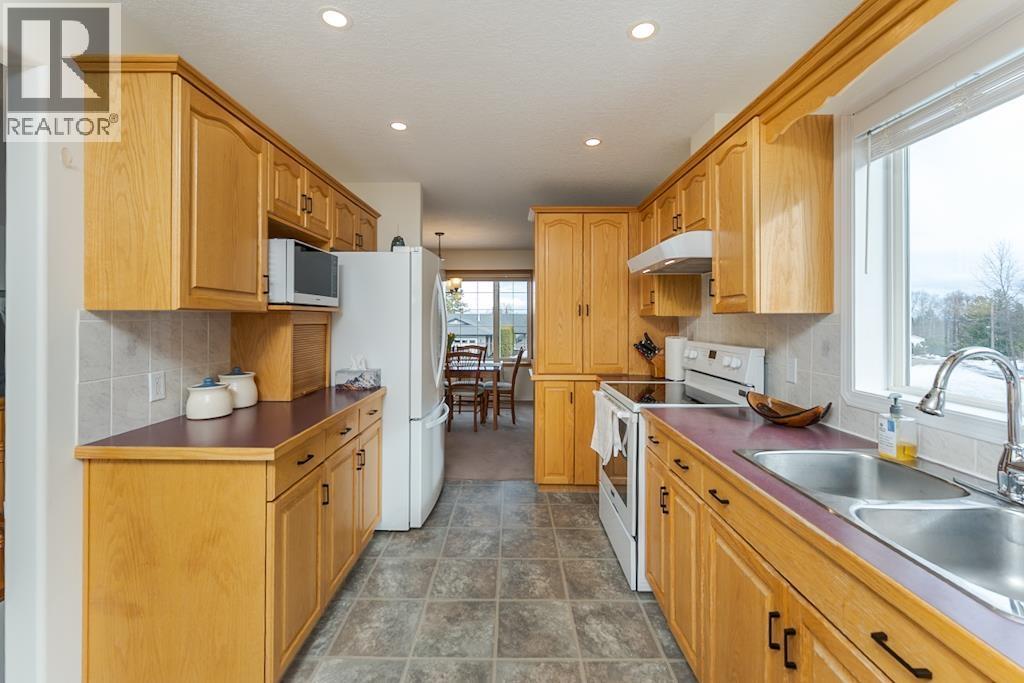 4413 STAUBLE ROAD - 11