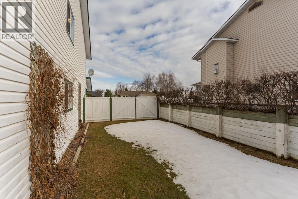 4413 STAUBLE ROAD - 37