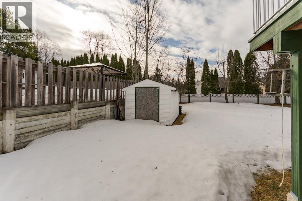 4413 STAUBLE ROAD - 38