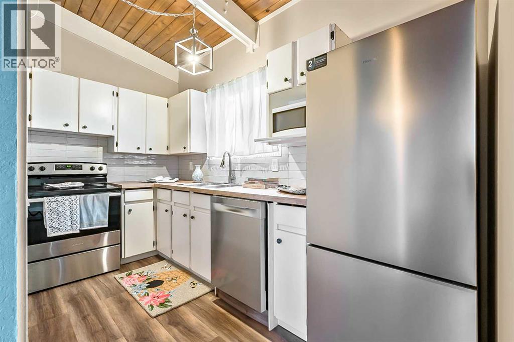 Single Family House Bi-level for Sale in A  Braxton Place SW Braeside Calgary 