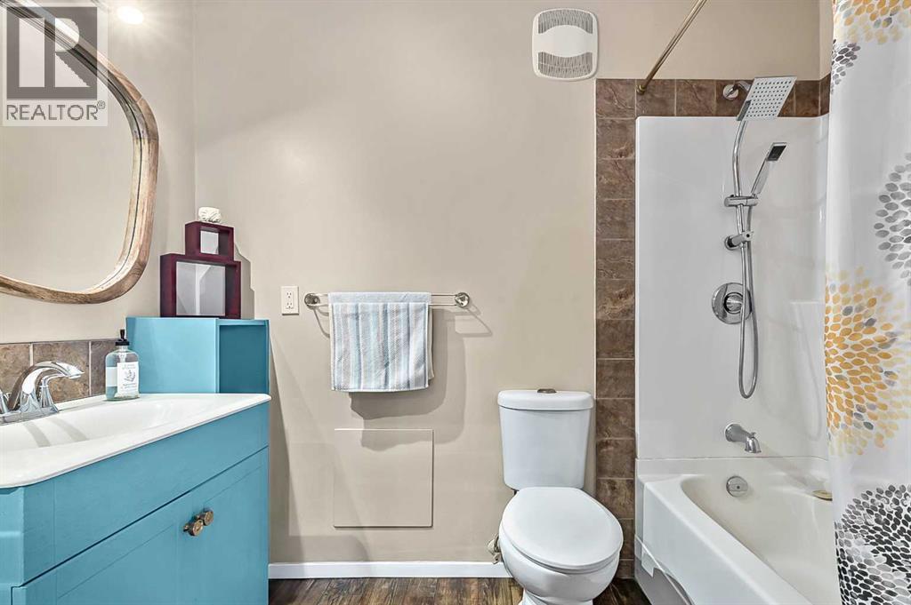 Single Family House Bi-level for Sale in A  Braxton Place SW Braeside Calgary 