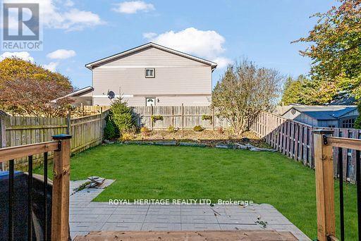 272 PHILLIP MURRAY AVENUE N - 35