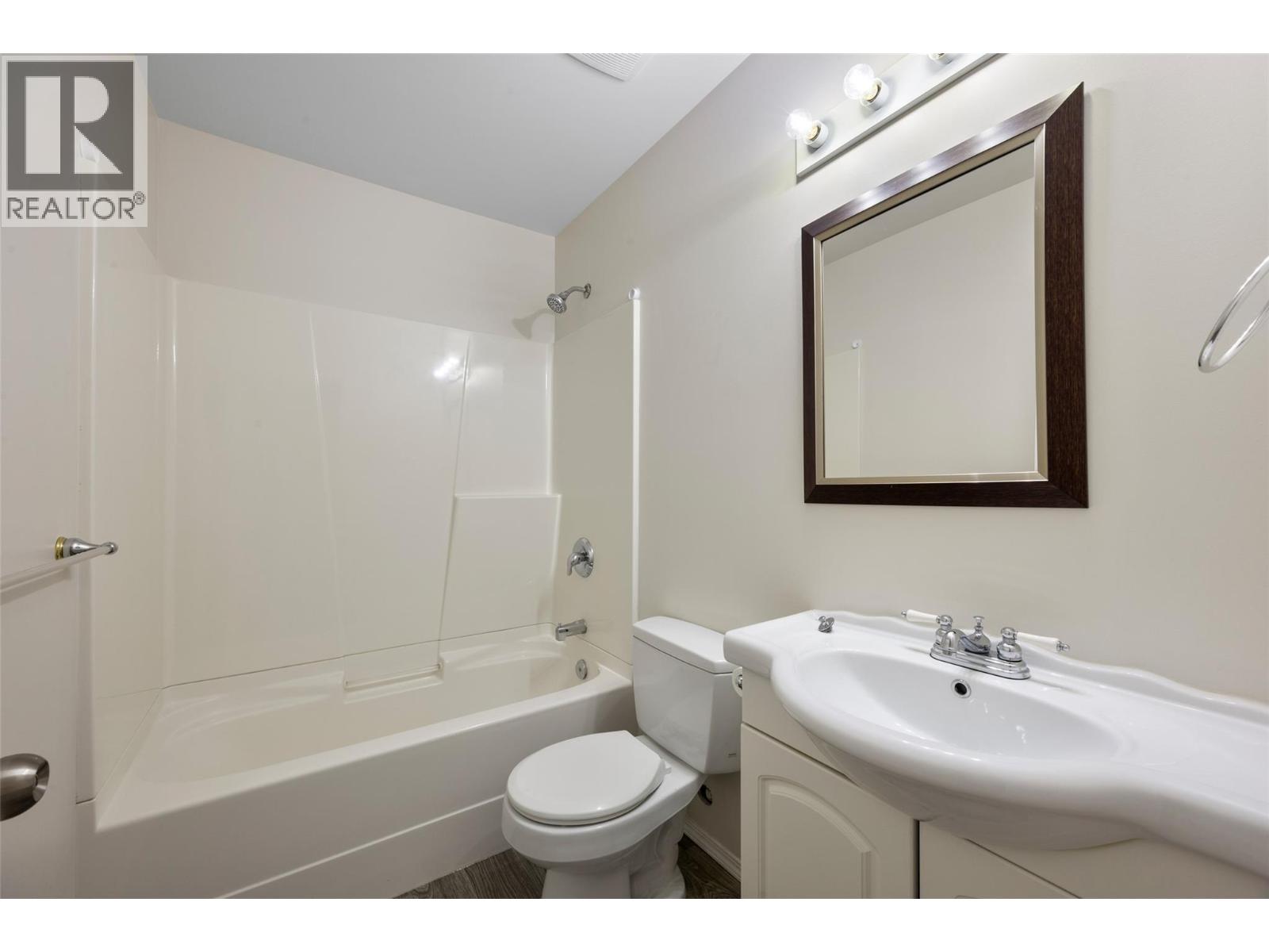 1748 NORTH RIVER DRIVE - 22