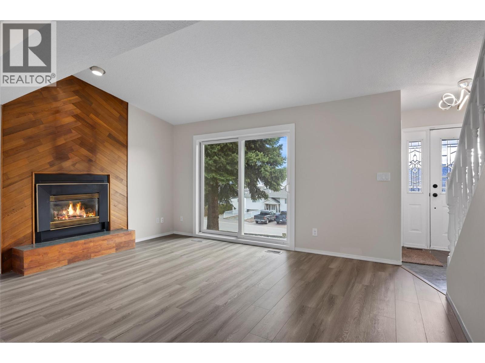 1748 NORTH RIVER DRIVE - 5