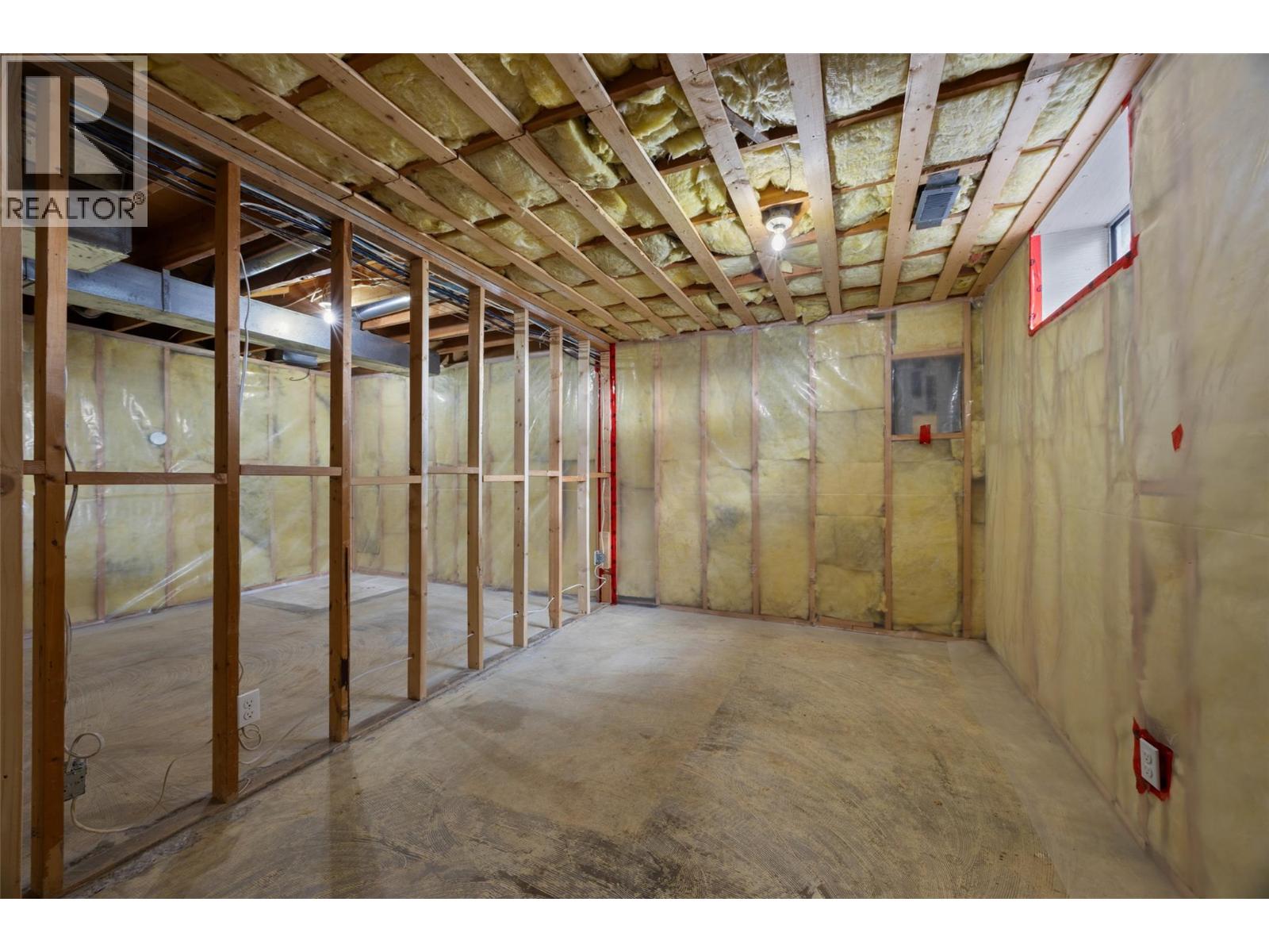 1748 North River Drive - 26