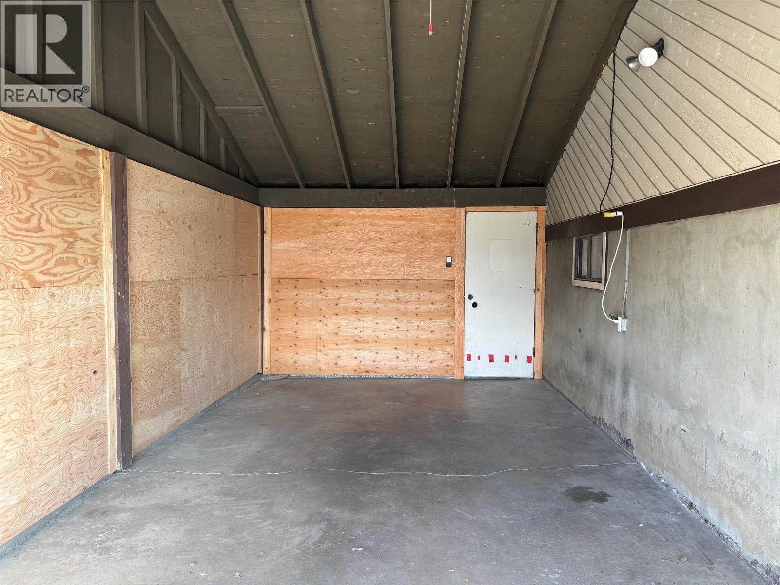 1748 NORTH RIVER DRIVE - 41