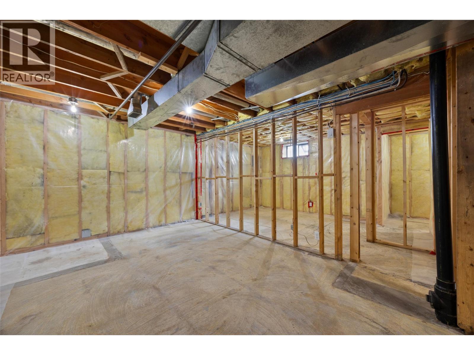 1748 NORTH RIVER DRIVE - 27