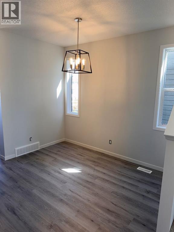 Single Family House for Sale in  Setonvista Grove SE Seton Calgary 