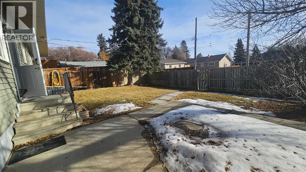 Single Family House Bungalow for Sale in  Clarendon Road NW Collingwood Calgary 