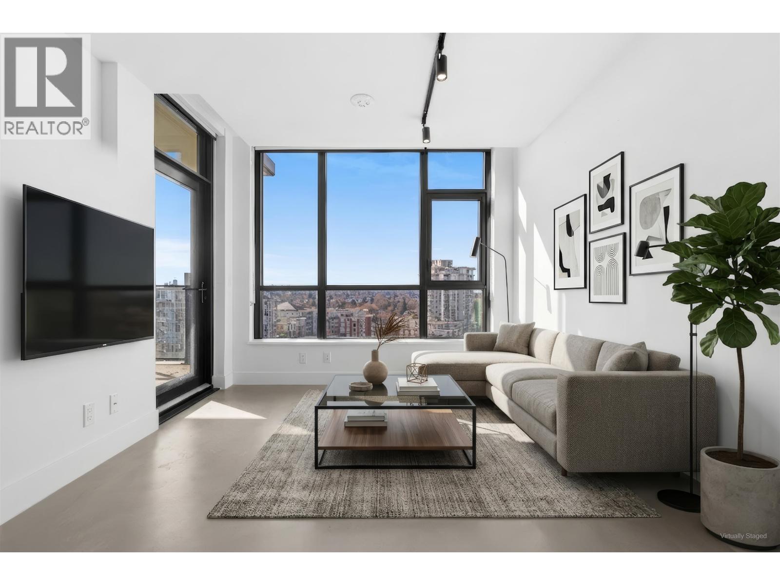 1105 3996 DUMFRIES Street - main photo