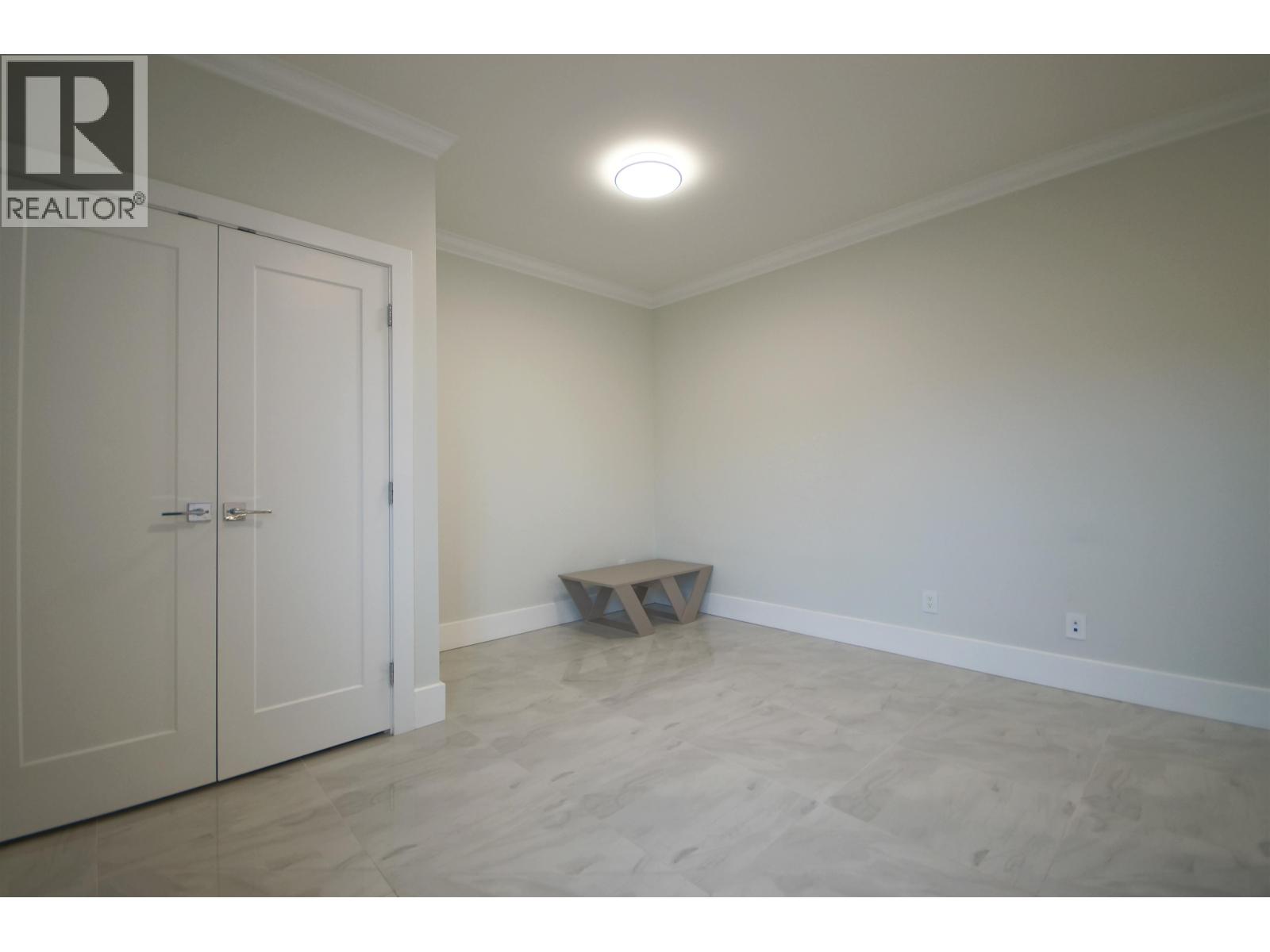 Ground 7588 ARMSTRONG STREET