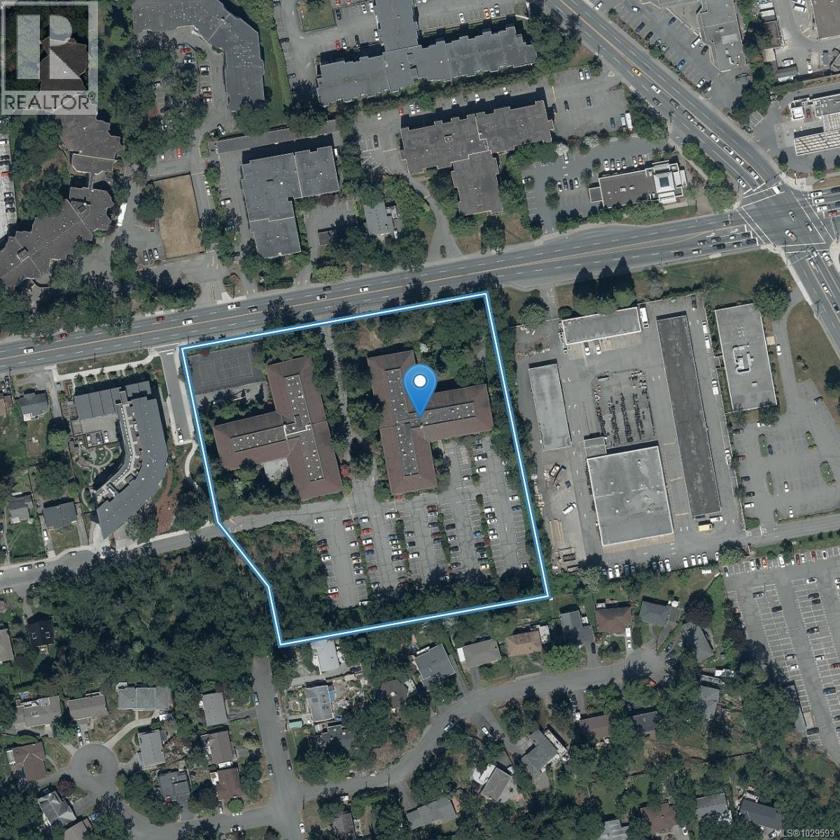 310 1009 McKenzie Avenue, Saanich