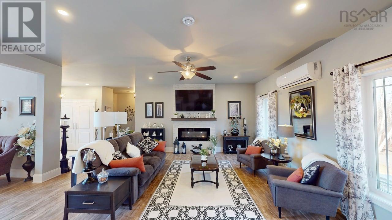 Property 12 of 29 of 1910 West Street