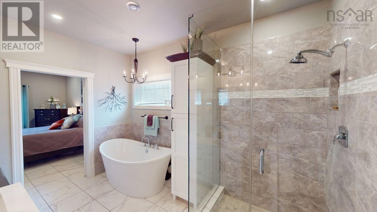 Property 22 of 29 of 1910 West Street