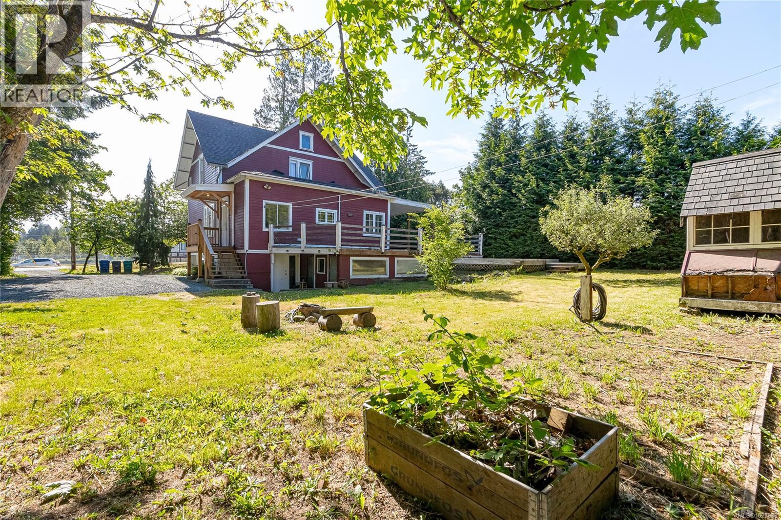 1421 Cranberry Ave - 1