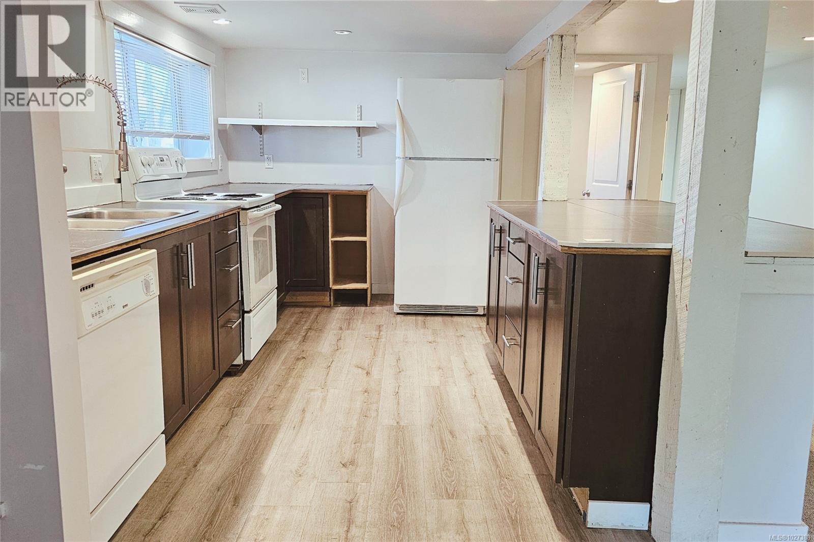 1421 CRANBERRY AVE - 57