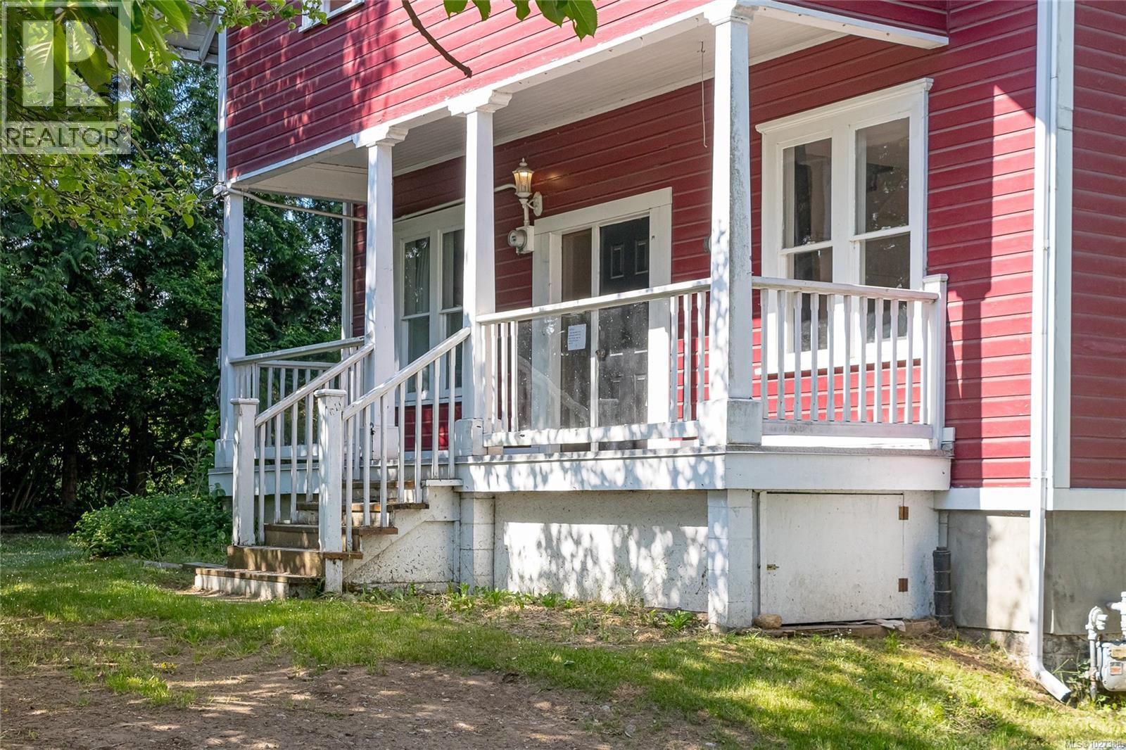 1421 CRANBERRY AVE - 12