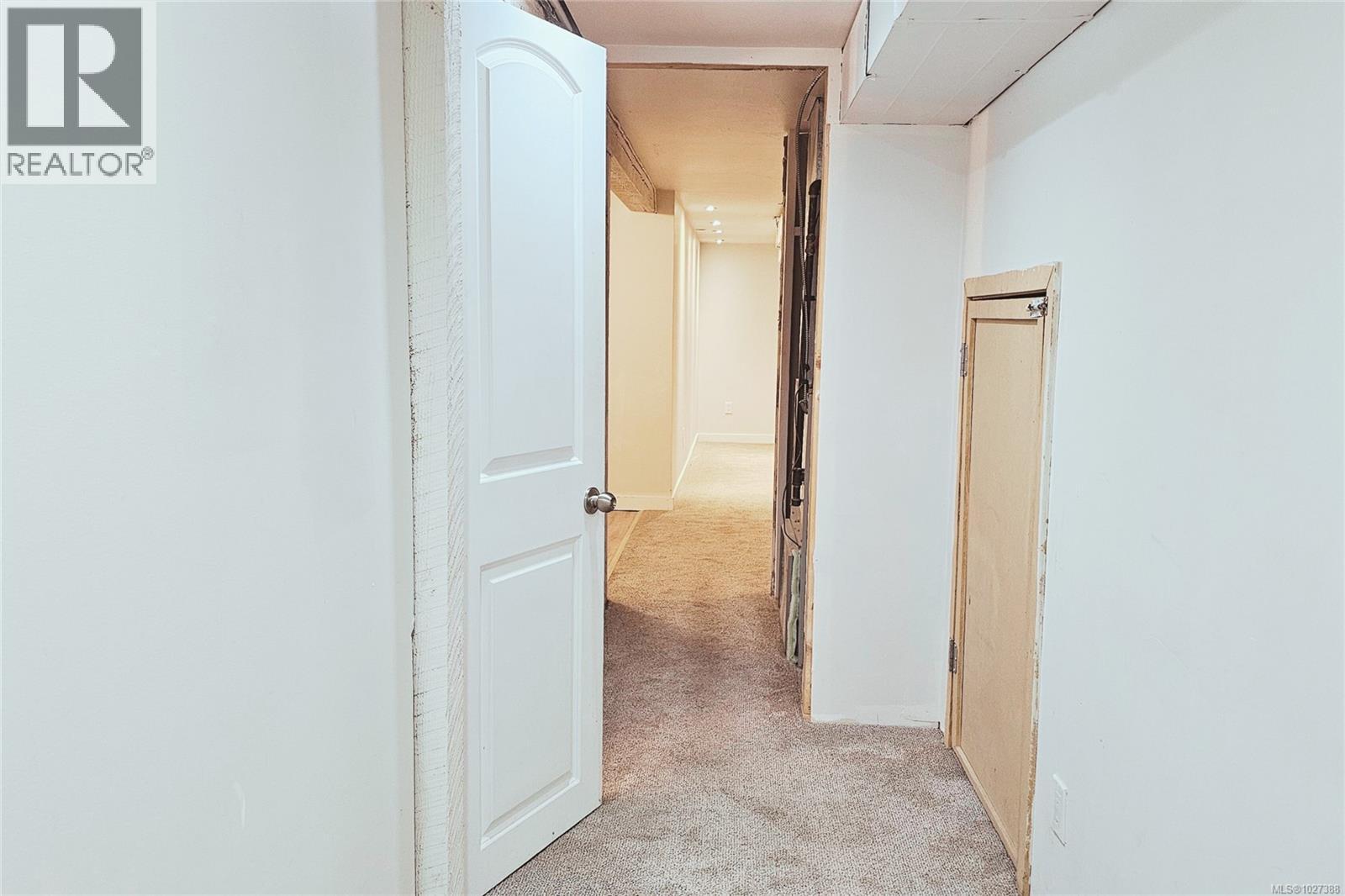 1421 CRANBERRY AVE - 62