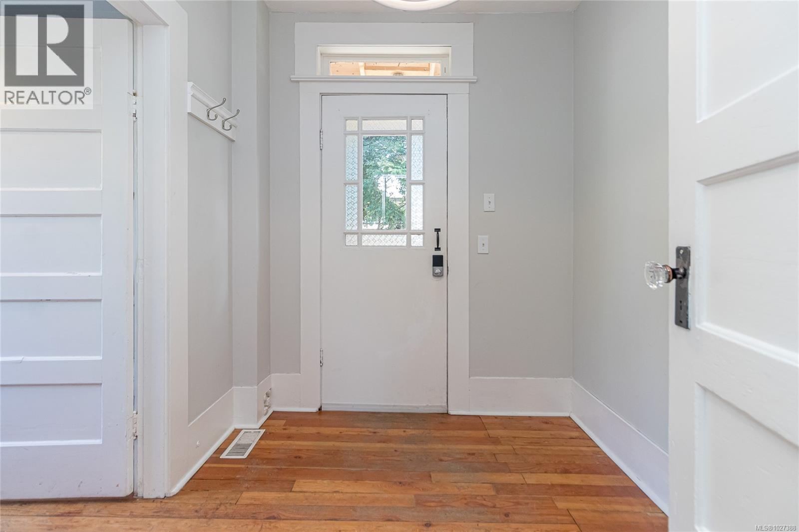 1421 CRANBERRY AVE - 52