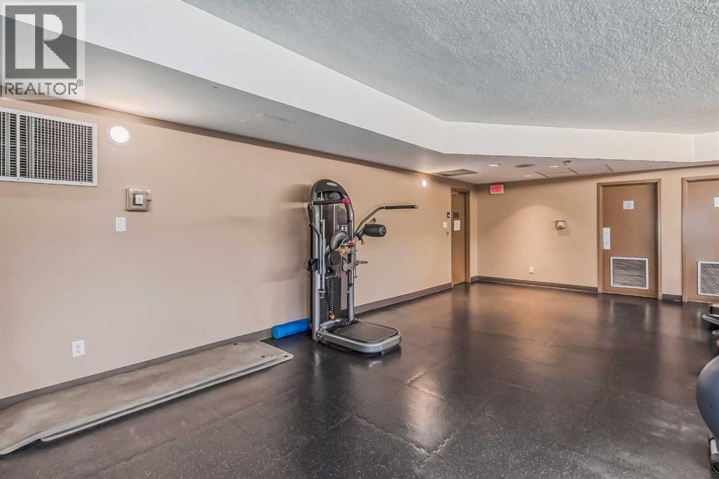 Single Family House for Sale in    Avenue SW Eau Claire Calgary 