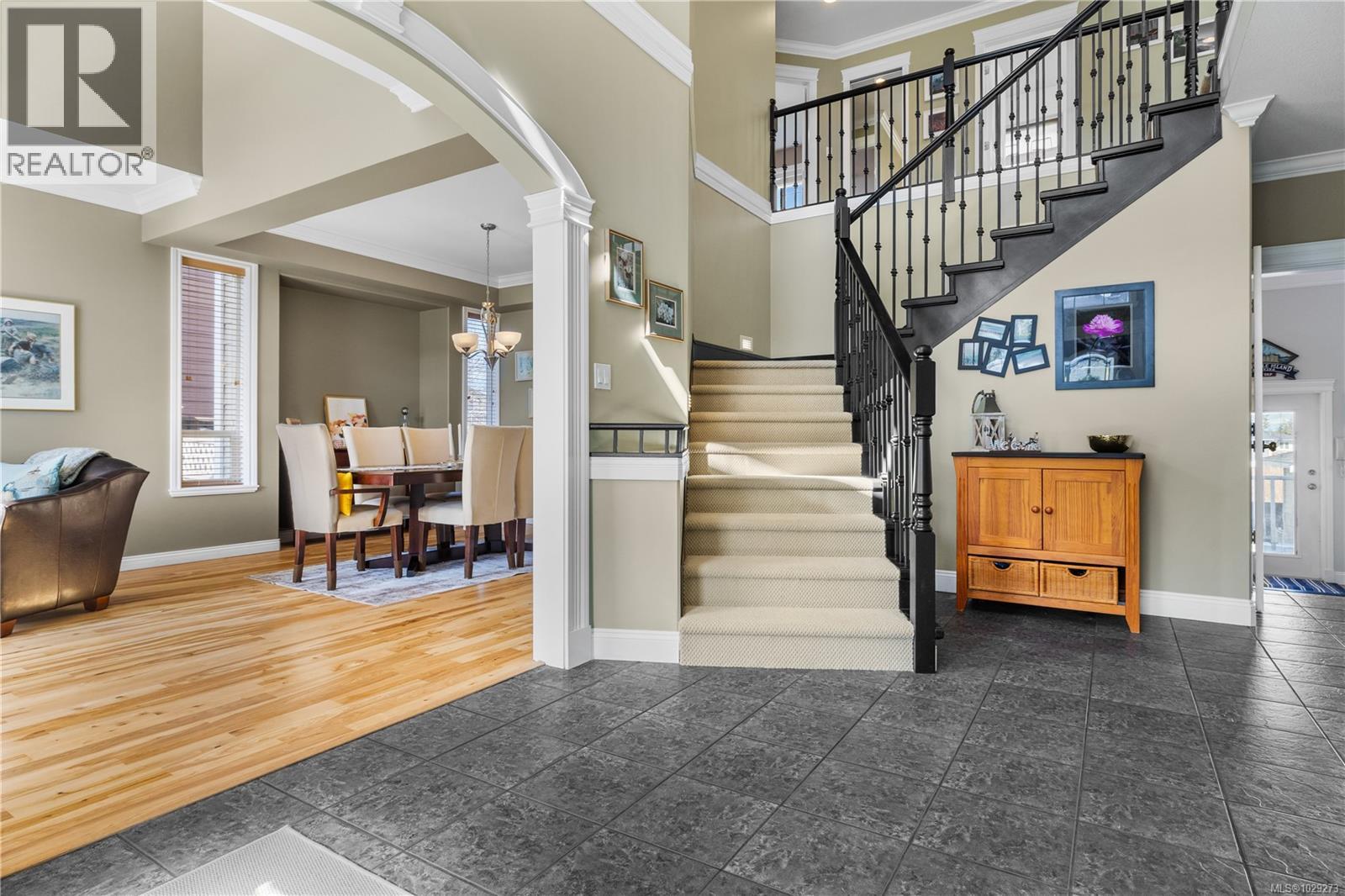 608 NELSON RD - Image 2