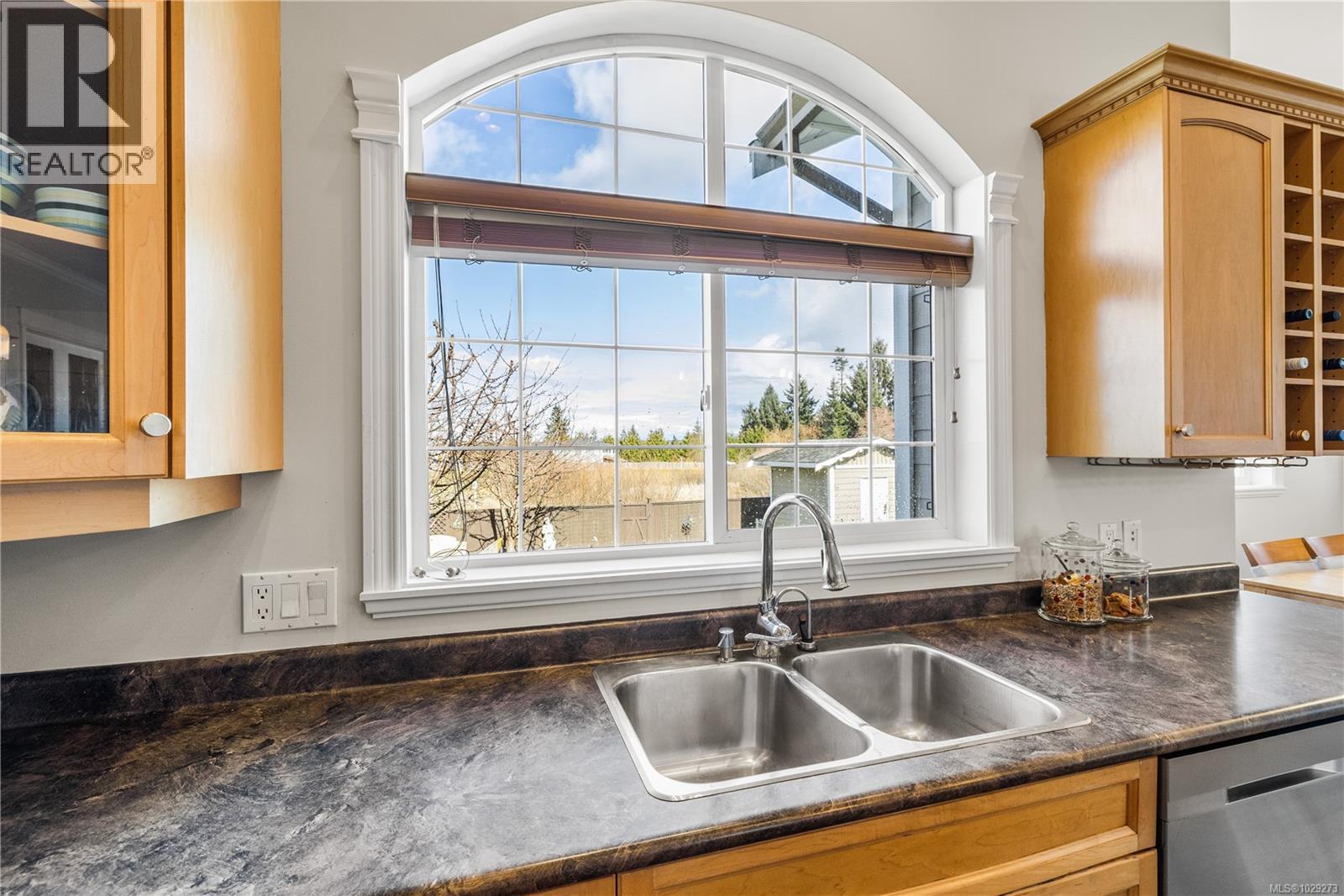 608 Nelson Rd - 56