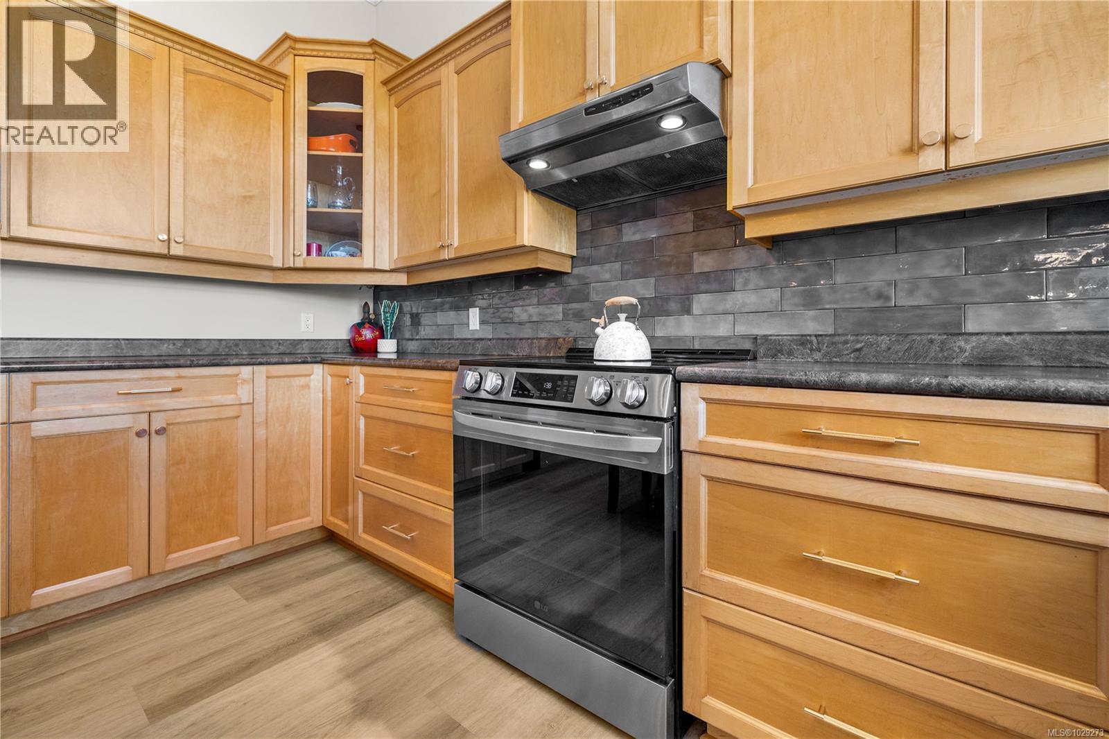 608 Nelson Rd - 58