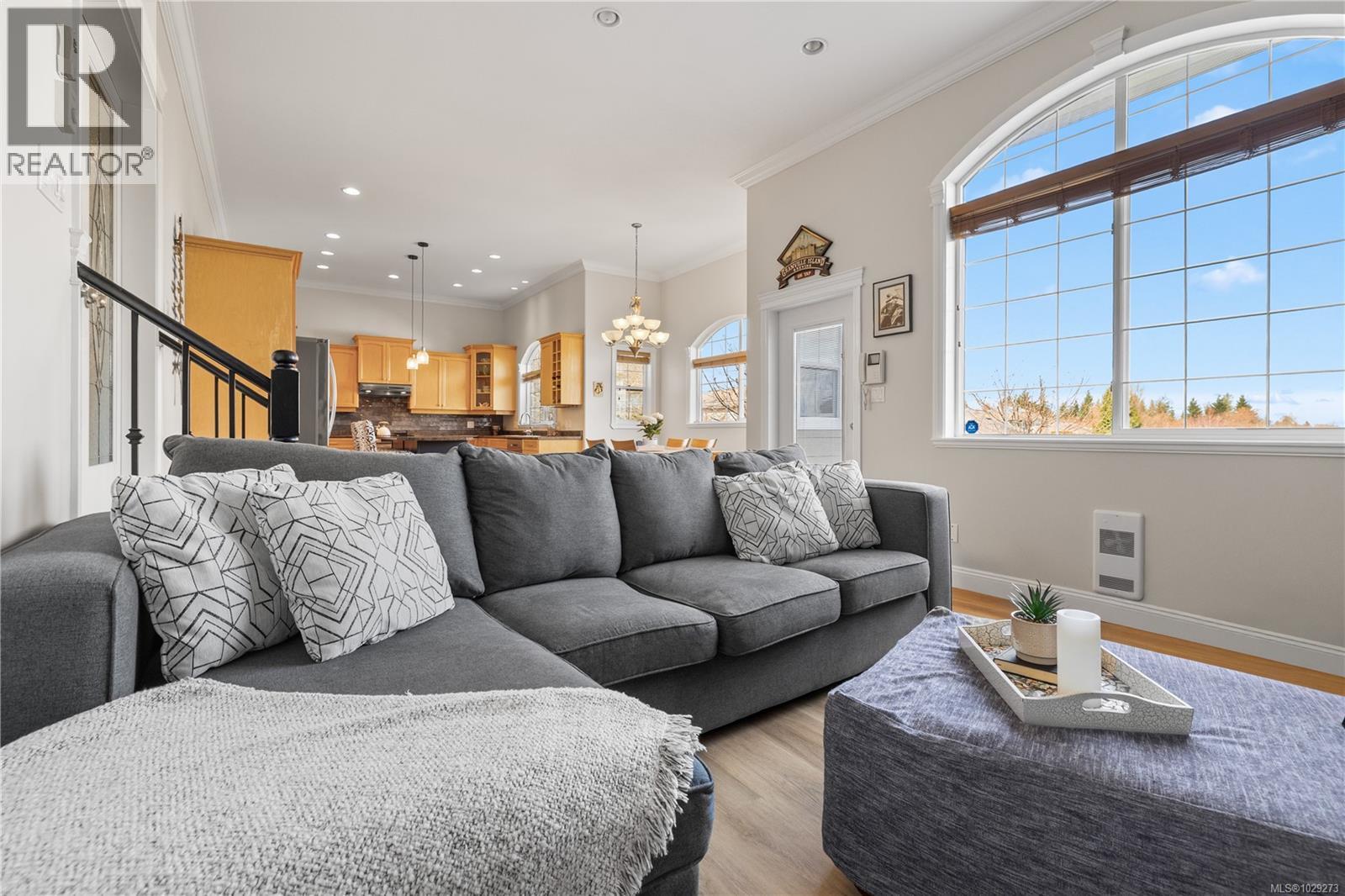 608 Nelson Rd - 65