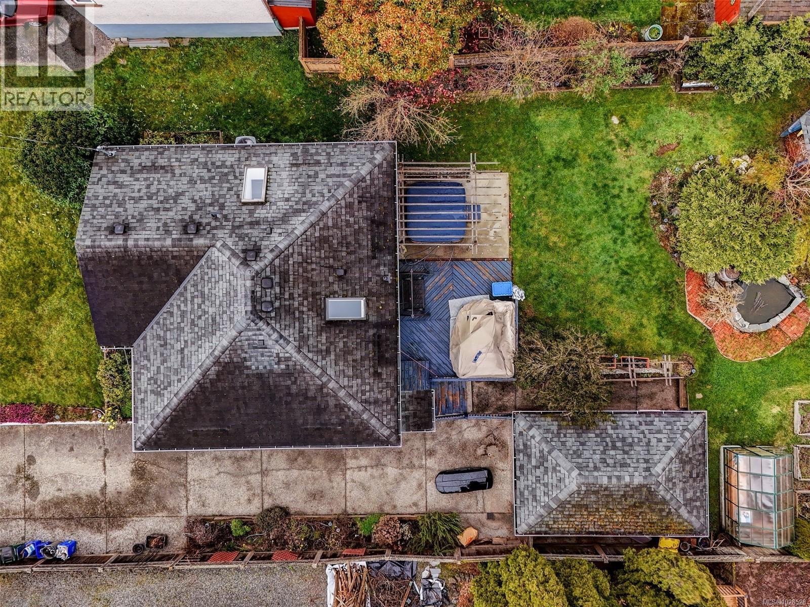  3044 Austin Avenue, Saanich