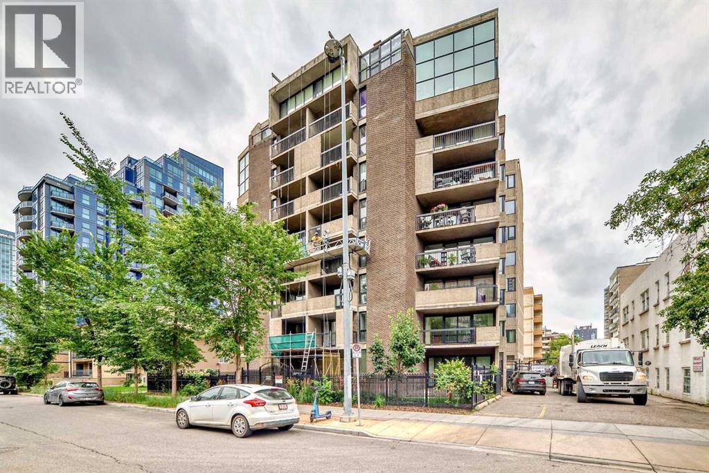 Single Family House for Sale in    Avenue SW Beltline Calgary 