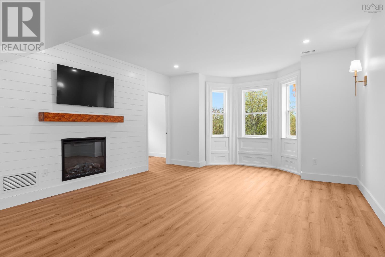 Property 27 of 50 of 2567 Highway 358